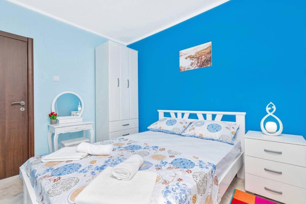 Apartment Milos Kotor Exteriör bild